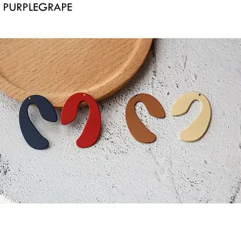Simple spray paint alloy DIY earrings accessories material pendant homemade multi-function irregular V shape 4pcs
Simple spray paint alloy DIY earrings accessories material pendant homemade multi-function irregular V shape 4pcs