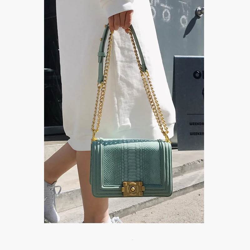 2018 luxury brand designer women messenger bags serpenitne le boy fashion girl's flap shoulder bag mmanufacturer channel handbag
2018 luxury brand designer women messenger bags serpenitne le boy fashion girl's flap shoulder bag mmanufacturer channel handbag