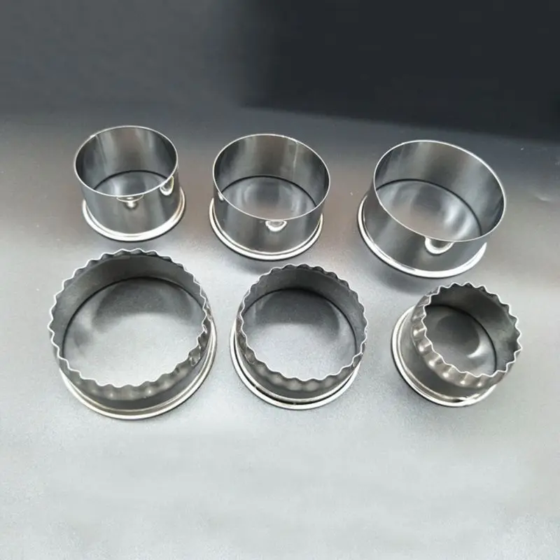 3pcs / set Dumplings Wrapper Molds Cutter Set Maker Tools Stainless Steel Round Biscuit Round Pastry Wrapper Dough Cutting Tool
3pcs / set Dumplings Wrapper Molds Cutter Set Maker Tools Stainless Steel Round Biscuit Round Pastry Wrapper Dough Cutting Tool