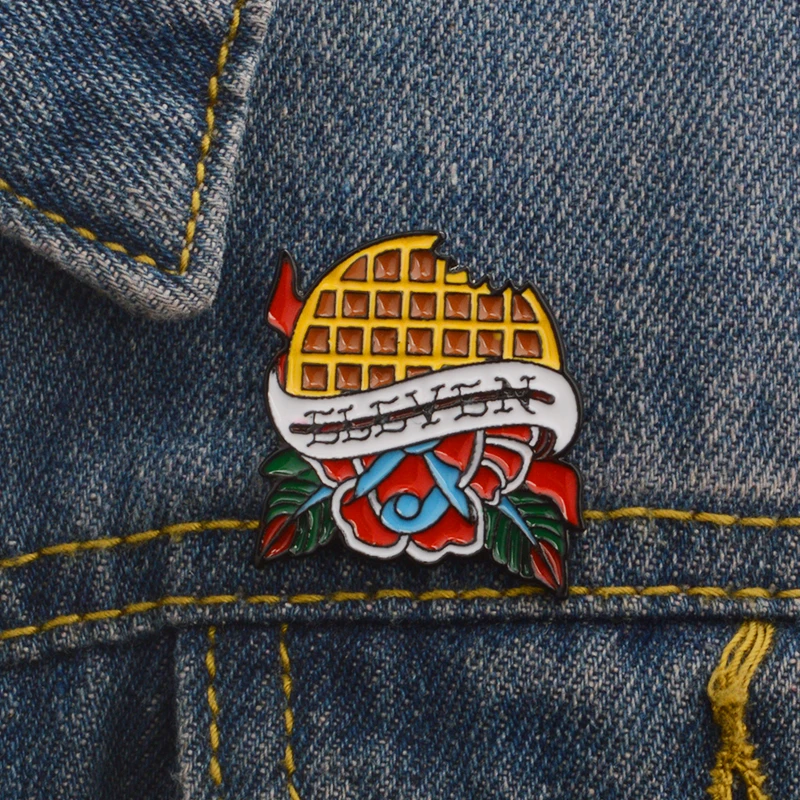 Waffle Flower Brooch ELEVEN Alien Waffle Cake Flower Fun Enamel Pin Denim Backpack Cartoon Badge Men and Women Kid Romantic Gift
Waffle Flower Brooch ELEVEN Alien Waffle Cake Flower Fun Enamel Pin Denim Backpack Cartoon Badge Men and Women Kid Romantic Gift