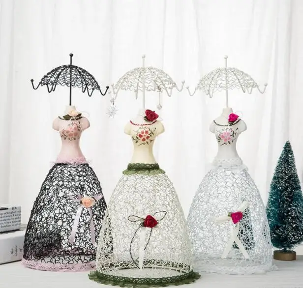 28cm iron Earrings rack Jewelry Necklace Display Rack female mannequins resin Princess Home furnishings for gifts 1pc C673
28cm iron Earrings rack Jewelry Necklace Display Rack female mannequins resin Princess Home furnishings for gifts 1pc C673
