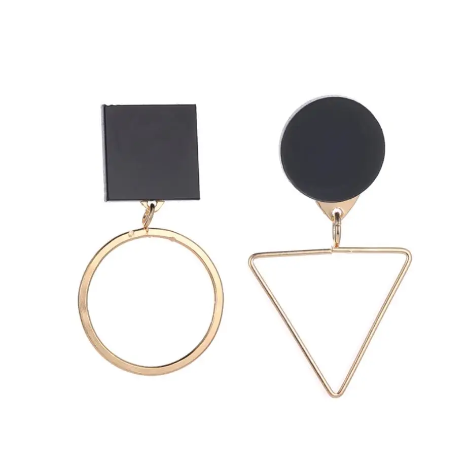 2019 Korean Fashion Asymmetric Black Stone Triangle Round Stud Earrings for Women Gold Alloy Earrings Female Jewelry drop ship
2019 Korean Fashion Asymmetric Black Stone Triangle Round Stud Earrings for Women Gold Alloy Earrings Female Jewelry drop ship