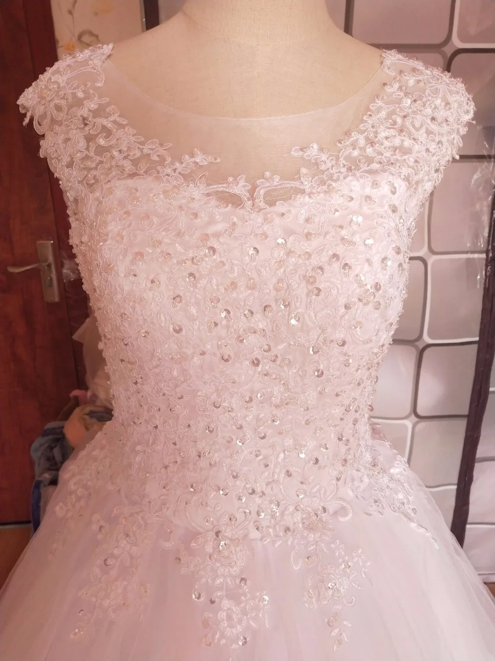 ZJ9128 2023 New Beads Crystal Sequins White Ivory Elegant Wedding Dresses For Brides Plus Size Formal Sweetheart With Lace Edg
ZJ9128 2023 New Beads Crystal Sequins White Ivory Elegant Wedding Dresses For Brides Plus Size Formal Sweetheart With Lace Edg