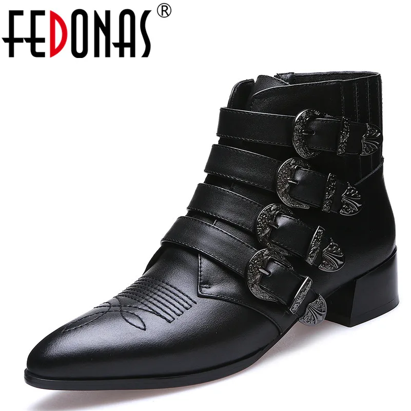 FEDONAS 1New Women Ankle Boots Genuine Leather Autumn Winter Warm Square Heels Shoes Woman Buckles Decoration Motorcycle Boots
FEDONAS 1New Women Ankle Boots Genuine Leather Autumn Winter Warm Square Heels Shoes Woman Buckles Decoration Motorcycle Boots