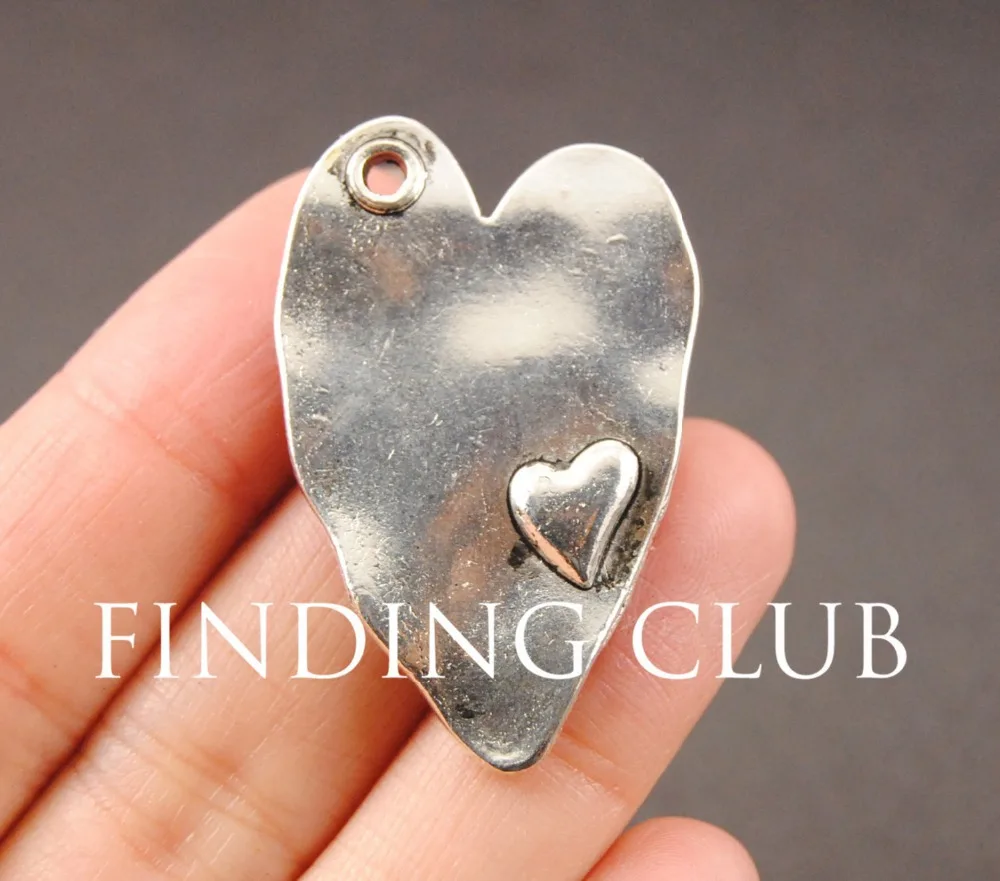 10 pcs Antique Silver Love Heart Pendant Zinc alloy pendant fit DIY charms for bracelet 38x24mm A788 
10 pcs Antique Silver Love Heart Pendant Zinc alloy pendant fit DIY charms for bracelet 38x24mm A788