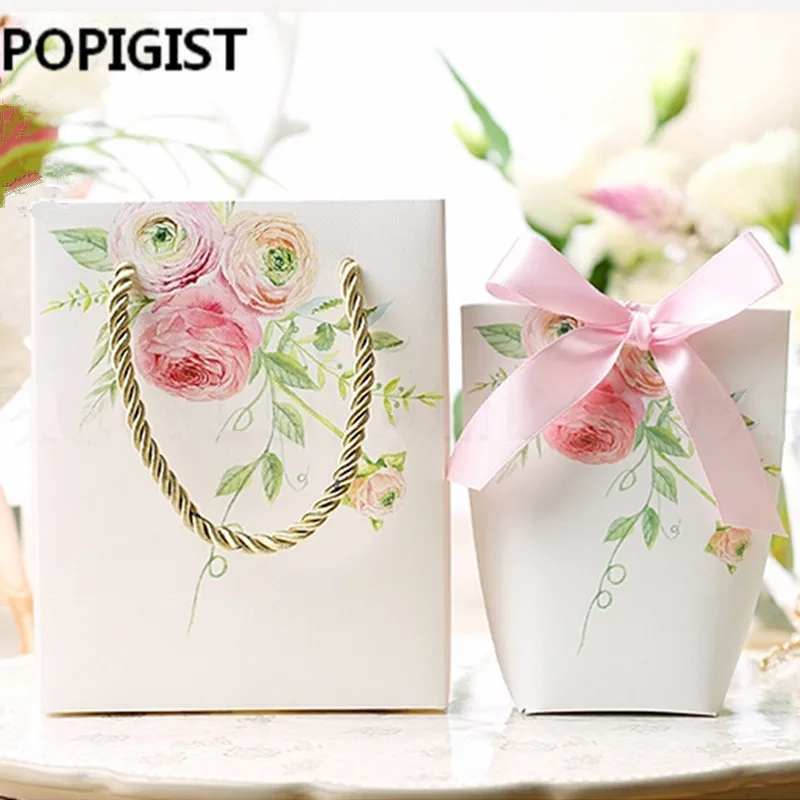 30pcs Creative Pink Floral Printing candy box Gift Bags Packaging Bag With Handles Packaging For Jewelry Christmas Gift Pouches
30pcs Creative Pink Floral Printing candy box Gift Bags Packaging Bag With Handles Packaging For Jewelry Christmas Gift Pouches
