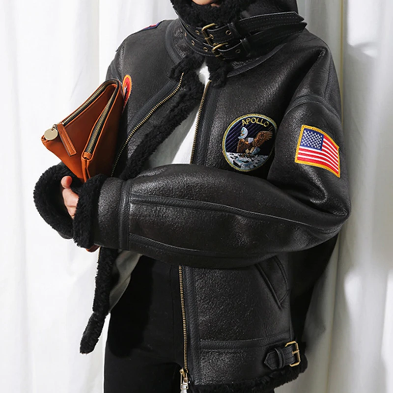 European Style Automotive Faux Fur Leather Jackets and Coats Women Brand Clothes High Quality Winter Warm Women Fur Coats C1192
European Style Automotive Faux Fur Leather Jackets and Coats Women Brand Clothes High Quality Winter Warm Women Fur Coats C1192