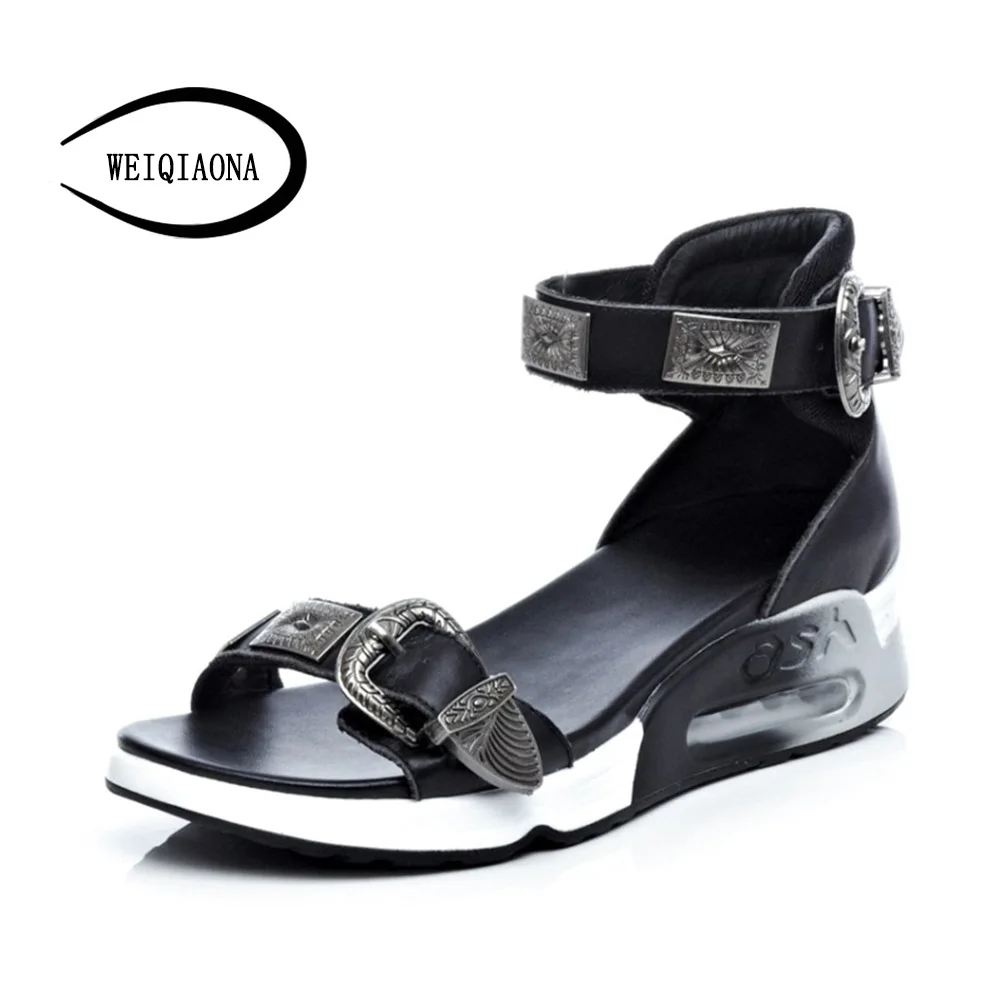 WEIQIAONA 2018 summer new fashion stars model ladies sport sandals Genuine leather ankle strap high platfrom heel women shoes
WEIQIAONA 2018 summer new fashion stars model ladies sport sandals Genuine leather ankle strap high platfrom heel women shoes