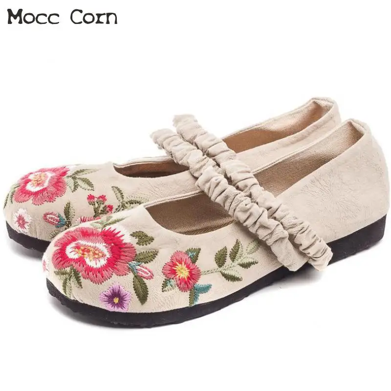 Women Flat Shoes Woman Ballet Flats Old Peking Cloth Shoes Slip On Casual Loafers Embroidered Breathable Lady Footwear Linen new 
Women Flat Shoes Woman Ballet Flats Old Peking Cloth Shoes Slip On Casual Loafers Embroidered Breathable Lady Footwear Linen new