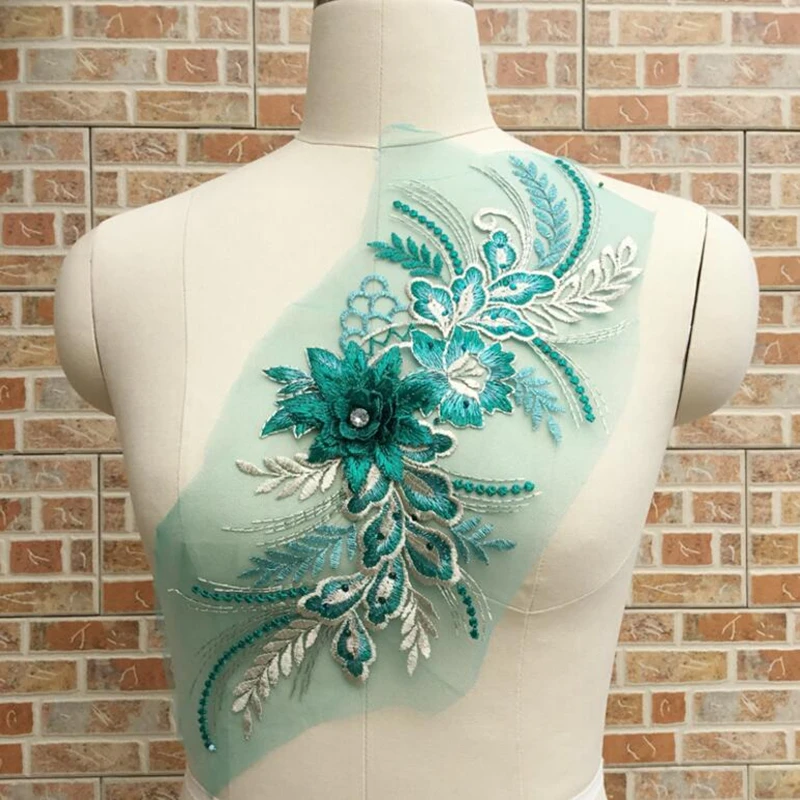 1PC Multi 3D Flower with Rhinestones Lace Trim Wedding Fabric for Costume Dress Decor Sewing Lace Appliques Crafts
1PC Multi 3D Flower with Rhinestones Lace Trim Wedding Fabric for Costume Dress Decor Sewing Lace Appliques Crafts