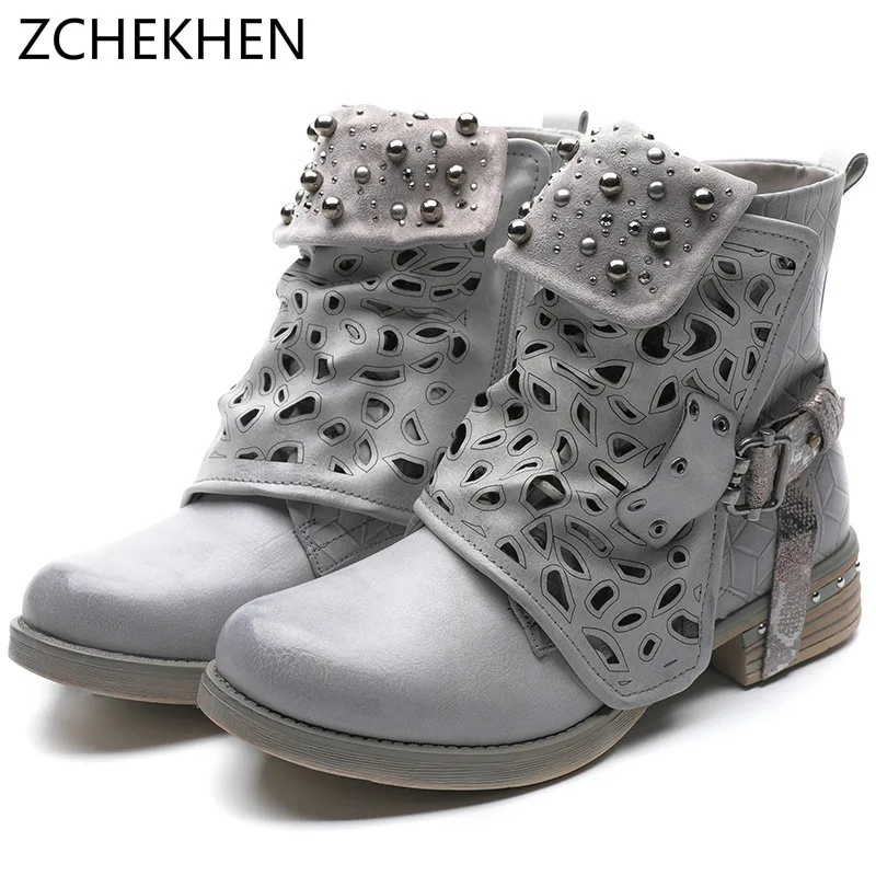 Luxury Design autumn Women Boots Genuine Leather Ankle Boots Women Casual Shoes Breathable Rivet Hollow Cool Boots Woman
Luxury Design autumn Women Boots Genuine Leather Ankle Boots Women Casual Shoes Breathable Rivet Hollow Cool Boots Woman