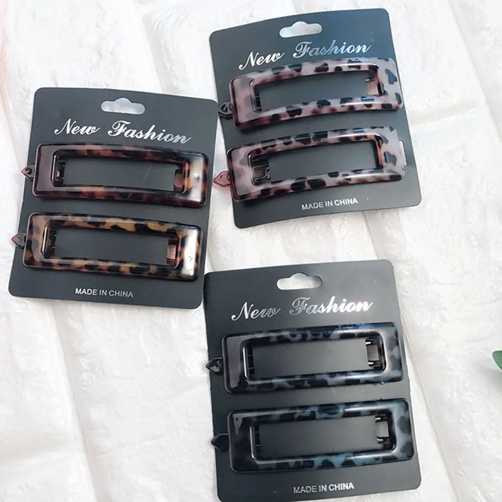 2Pcs/set Korean Simple Leopard Hair Clip For Women Girls Acrylic Hairpin Barrettes BB Clip Hair Accessories
2Pcs/set Korean Simple Leopard Hair Clip For Women Girls Acrylic Hairpin Barrettes BB Clip Hair Accessories