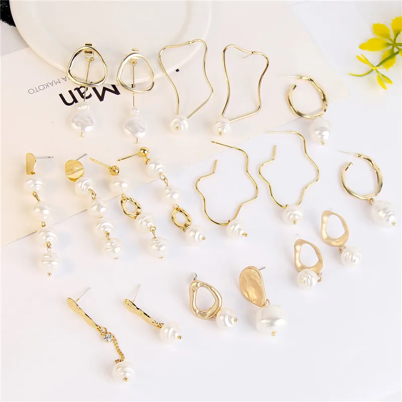Fashion Natural Freshwater Pearl Earrings for Women Gold Color Metal Geometric Irregular Circle Coin Medallion Drop Earrings
Fashion Natural Freshwater Pearl Earrings for Women Gold Color Metal Geometric Irregular Circle Coin Medallion Drop Earrings