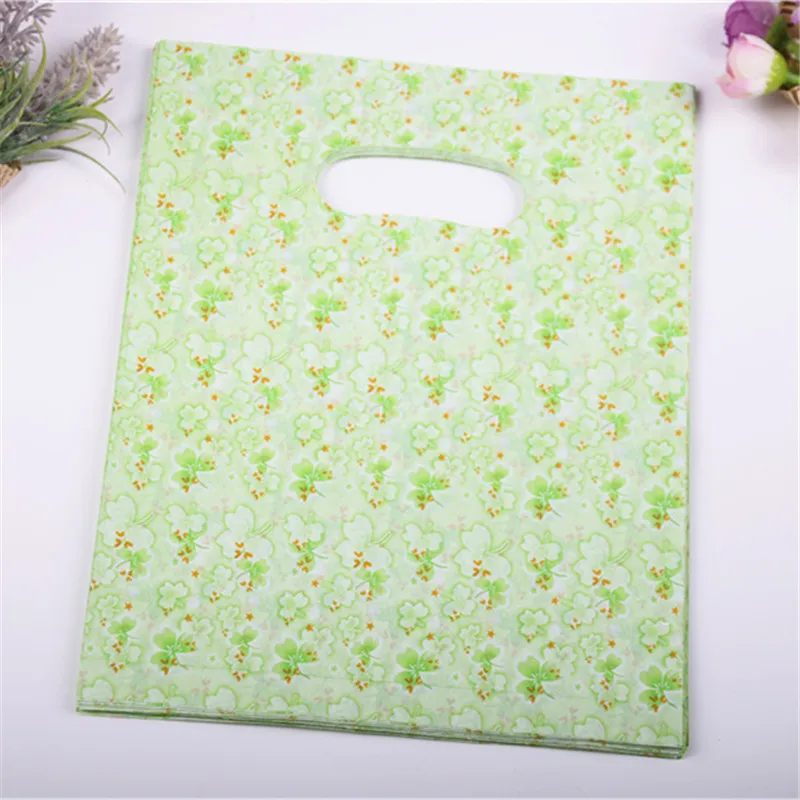 New Design Wholesale 100pcs/lot 20*25cm Luxury Vintage Boutique Gift Bag Plastic Gift Packaging Bags with Fashion Flower
New Design Wholesale 100pcs/lot 20*25cm Luxury Vintage Boutique Gift Bag Plastic Gift Packaging Bags with Fashion Flower