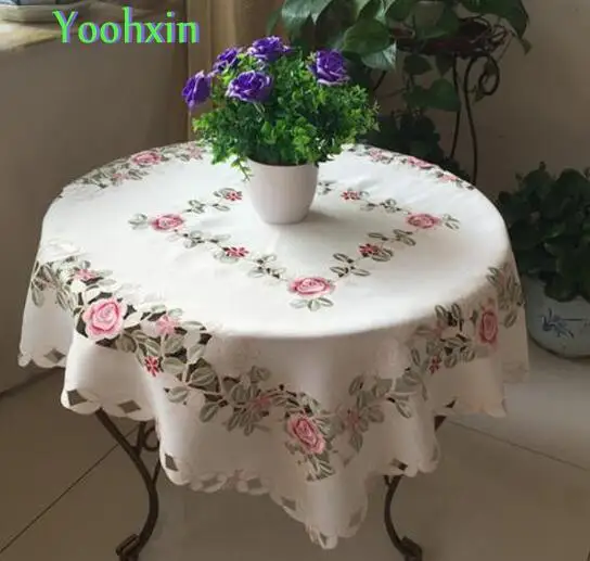 83*83CM Modern Square satin white Table cloth doily tea Kitchen embroidery Tablecloth Cover mantel home Christmas wedding decor
83*83CM Modern Square satin white Table cloth doily tea Kitchen embroidery Tablecloth Cover mantel home Christmas wedding decor