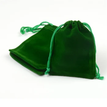 50Pcs/lot Dark Green Velvet Drawstring Jewelry Gift Bags 9cmx12cm Wedding Favor Jewelry Storage Candy Pochues Factory Sale H0498
50Pcs/lot Dark Green Velvet Drawstring Jewelry Gift Bags 9cmx12cm Wedding Favor Jewelry Storage Candy Pochues Factory Sale H0498