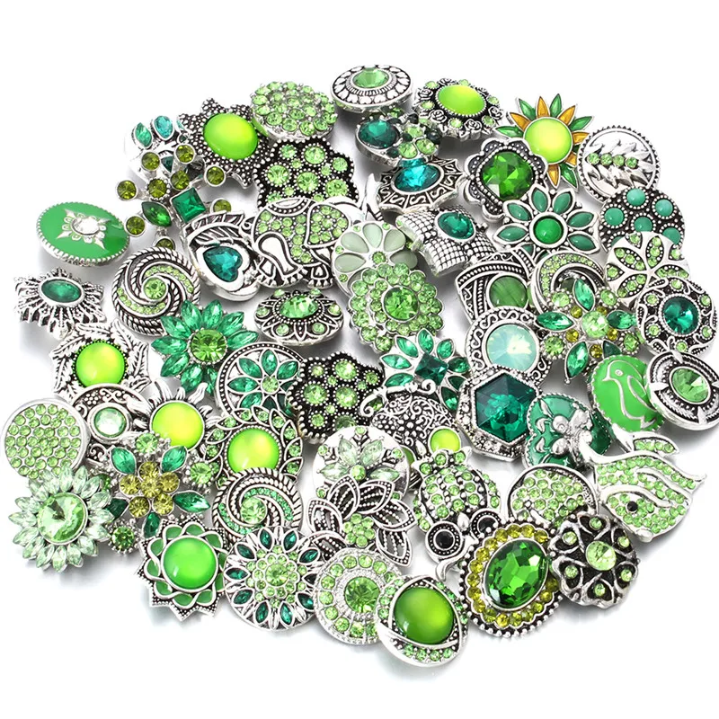 10pcs/lot Wholesale Metal Green Snap Button Random Rhinestone Snaps Fit 18mm 20Mmm Snap Bracelet Bangle for Women Jewelry
10pcs/lot Wholesale Metal Green Snap Button Random Rhinestone Snaps Fit 18mm 20Mmm Snap Bracelet Bangle for Women Jewelry