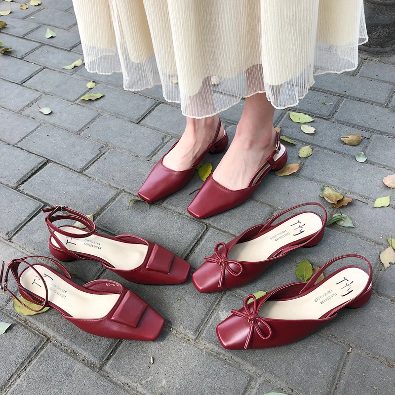2019 new retro square head bow thick with chic net red spring word buckle red women's shoes
2019 new retro square head bow thick with chic net red spring word buckle red women's shoes