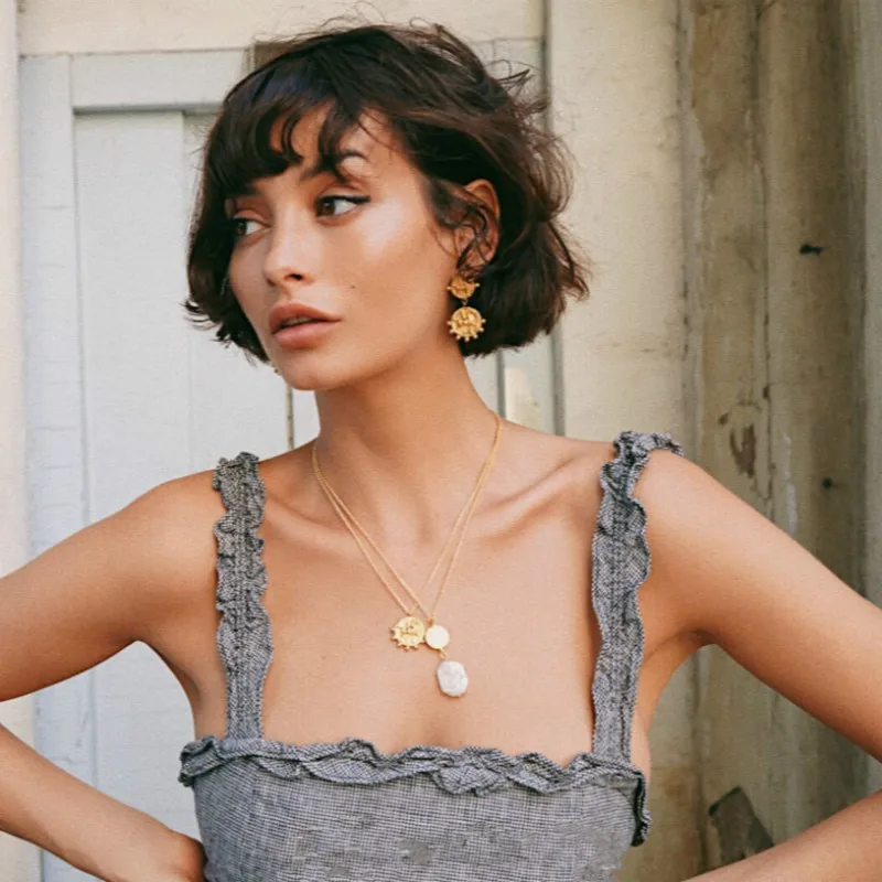 2019 Vintage Horse Relief Coin Earrings Coin Necklace Set Women Fashion Jewelry Europe & America Style Gold Earrings Pendant
2019 Vintage Horse Relief Coin Earrings Coin Necklace Set Women Fashion Jewelry Europe & America Style Gold Earrings Pendant