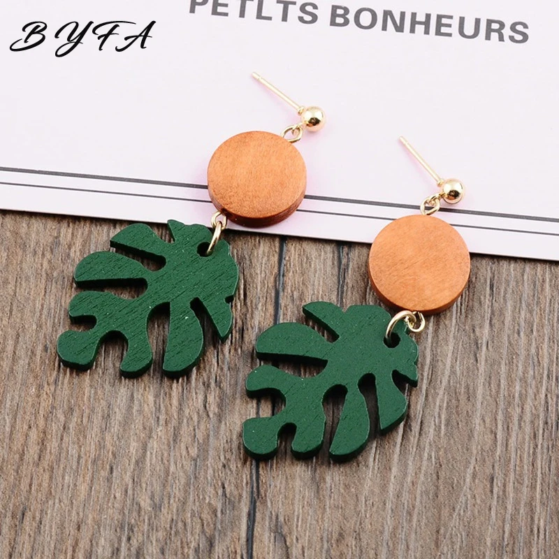 New Style Bohemian Monstera Leaf Dangle Drop Earrings Tropical Plant Wood Summer Beach Jewelry Party Gifts for Women Girls 
New Style Bohemian Monstera Leaf Dangle Drop Earrings Tropical Plant Wood Summer Beach Jewelry Party Gifts for Women Girls
