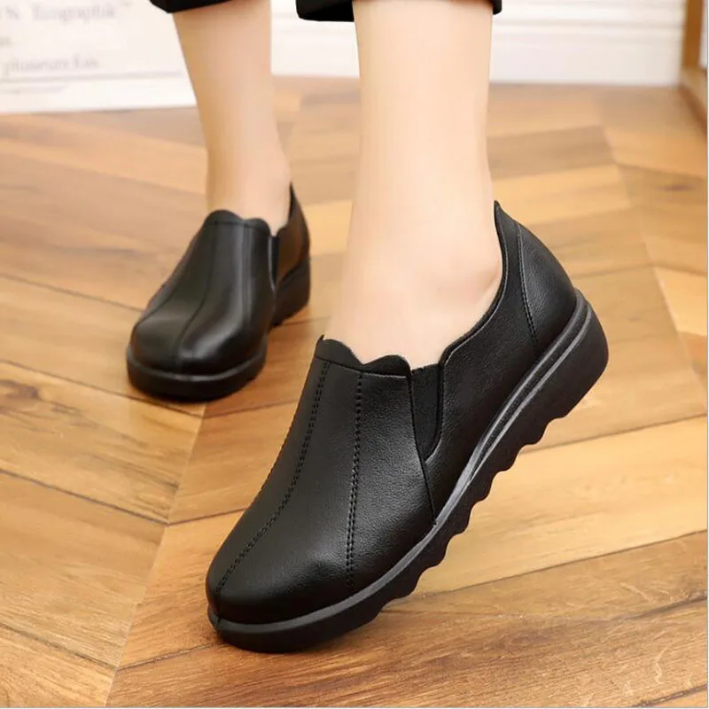 Genuine Leather Shoes Woman Loafers Summer Cut-Outs Hollow Flats Moccasins Breath Mesh Ladies Mother Footwear Flat Shoe
Genuine Leather Shoes Woman Loafers Summer Cut-Outs Hollow Flats Moccasins Breath Mesh Ladies Mother Footwear Flat Shoe