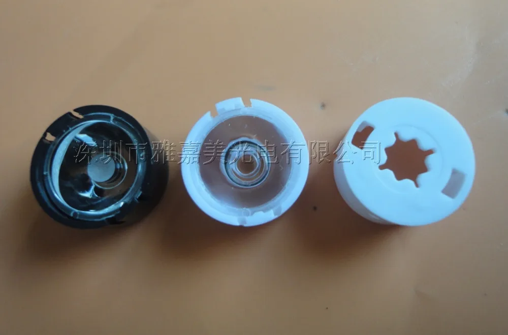 CREE lens (with stand ) Diameter 13.1mm Smooth surface, 10 15 20 45 60 70 90 degrees lens, XPG/XPE LED lens (20 pieces/lot)
CREE lens (with stand ) Diameter 13.1mm Smooth surface, 10 15 20 45 60 70 90 degrees lens, XPG/XPE LED lens (20 pieces/lot)