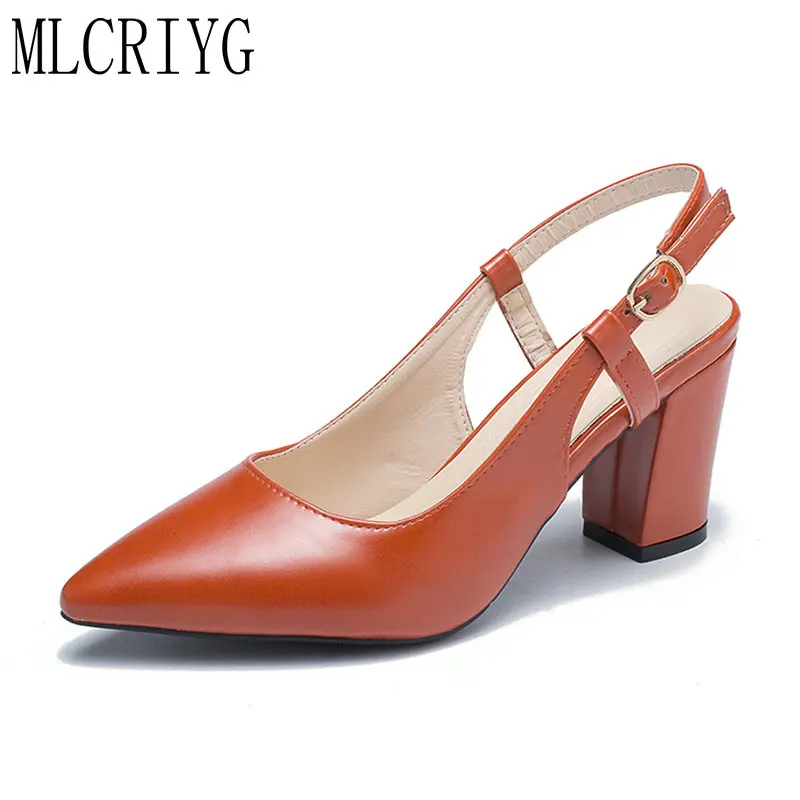 Size 34-39 2019 New Hot Women Summer Pumps Vintage PU Buckle Strap Pointed Toe Shoes Woman High Heels Office Ladies Wild Shoe
Size 34-39 2019 New Hot Women Summer Pumps Vintage PU Buckle Strap Pointed Toe Shoes Woman High Heels Office Ladies Wild Shoe
