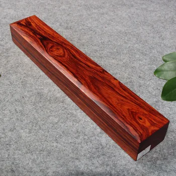Special offer Burma Suanzhimu seckill long 30cm Paperweight Paperweight single room boutique items
Special offer Burma Suanzhimu seckill long 30cm Paperweight Paperweight single room boutique items