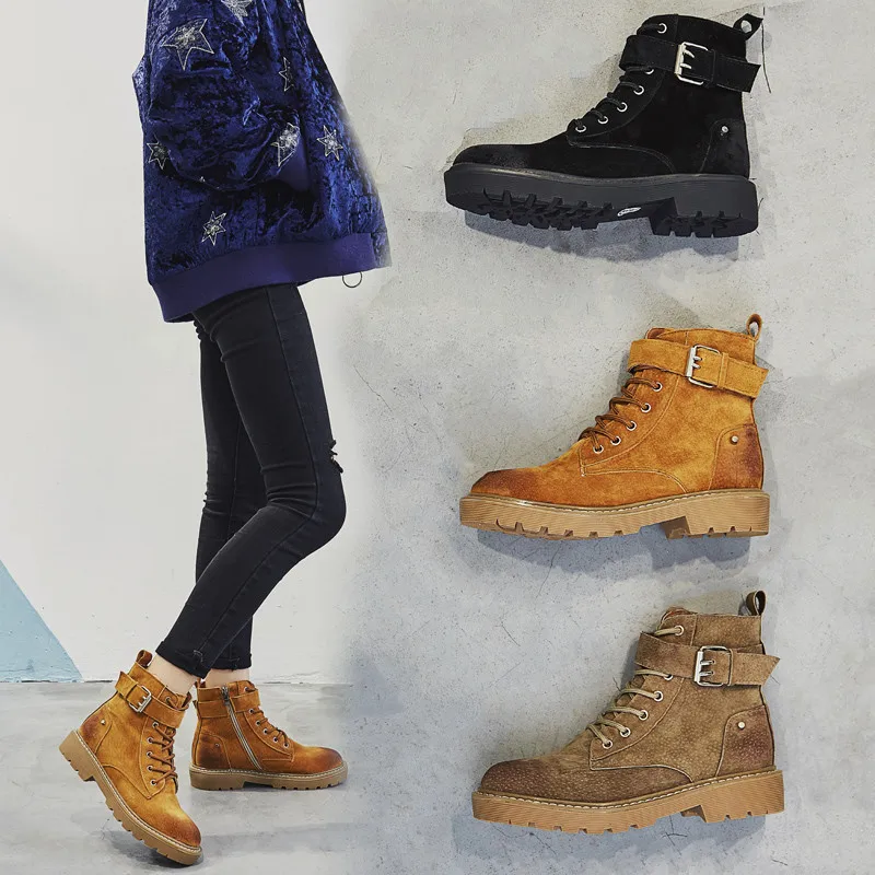 YMECHIC 2018 Ladies Shoes Pig Leather Buckle Lace Up Chunky Heels Military Combat Boots Women Motorcycle Boots Shoes Plus Size
YMECHIC 2018 Ladies Shoes Pig Leather Buckle Lace Up Chunky Heels Military Combat Boots Women Motorcycle Boots Shoes Plus Size