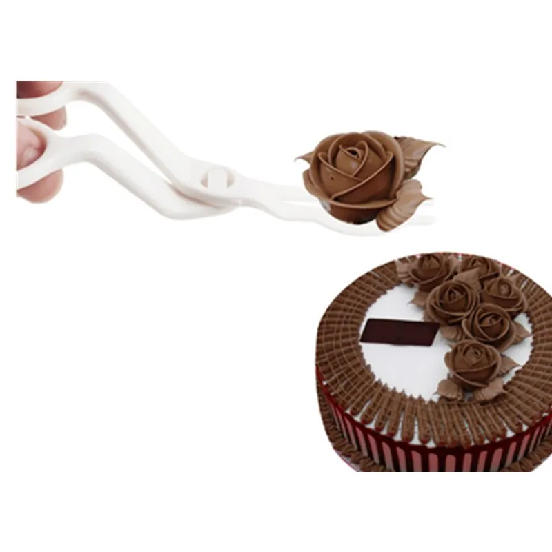 Move Scissor Clip Cream Transfer Cake Tool Delicate Flower Lifter Icing Sugarcraft Fondant Cake Decorating Tool
Move Scissor Clip Cream Transfer Cake Tool Delicate Flower Lifter Icing Sugarcraft Fondant Cake Decorating Tool