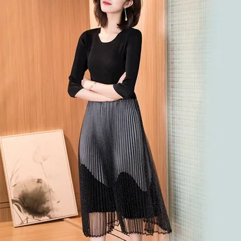 Slim Long Mesh Patchwork Large Size Dress 2019 Spring and Summer New Fashion Elegant Pleated Black Dress
Slim Long Mesh Patchwork Large Size Dress 2019 Spring and Summer New Fashion Elegant Pleated Black Dress