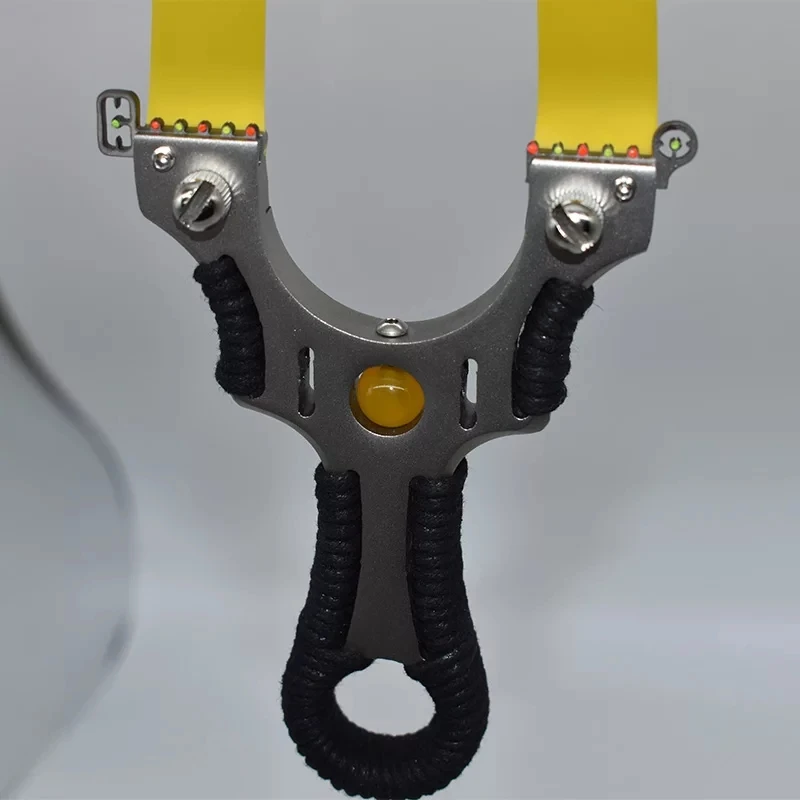 304 Stainless steel Hunting Slingshot Catapult with Flat rubber Band Shooting High Quality SlingShot New
304 Stainless steel Hunting Slingshot Catapult with Flat rubber Band Shooting High Quality SlingShot New
