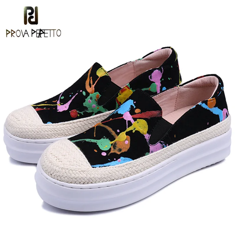 Prova Perfetto 2018 Fashion Graffiti Loafers Spell Color Flat Platform Shoes Woman Cow Sude Slip-on Women Casual Shoe Size 33-43
Prova Perfetto 2018 Fashion Graffiti Loafers Spell Color Flat Platform Shoes Woman Cow Sude Slip-on Women Casual Shoe Size 33-43