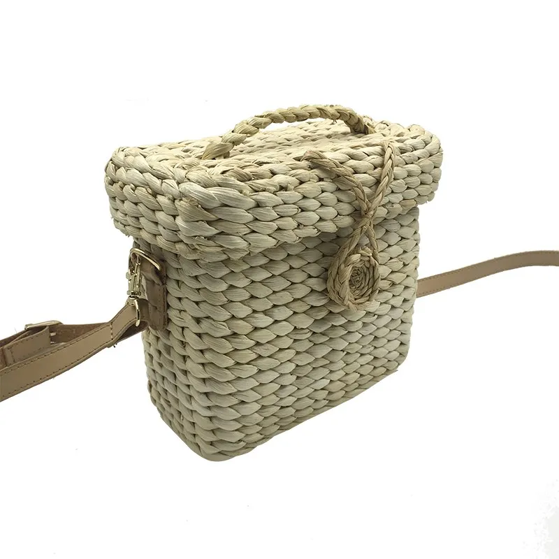 Ins 2019 New Arrival Mini Messenger Bag Straw Bag Beach Weaving Small Square Package 
Ins 2019 New Arrival Mini Messenger Bag Straw Bag Beach Weaving Small Square Package