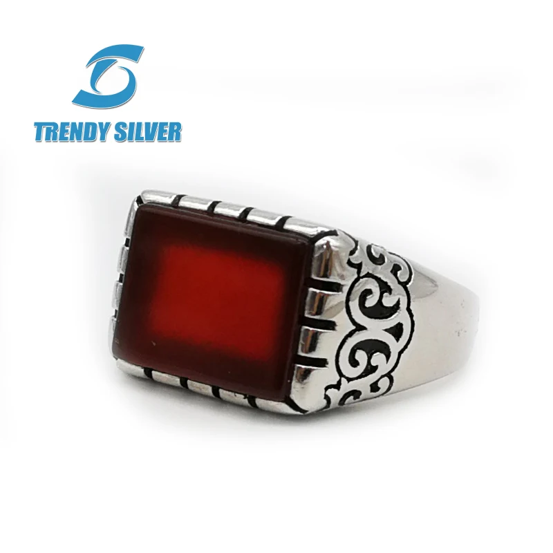 TCR401