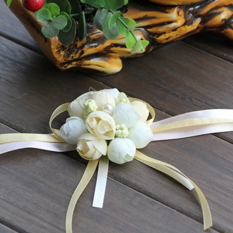 Bride Wrist Flower Wedding Boutonniere Champagne Rose Groom Groomsman Artificial Corsage Suit Decorative Accessories
Bride Wrist Flower Wedding Boutonniere Champagne Rose Groom Groomsman Artificial Corsage Suit Decorative Accessories