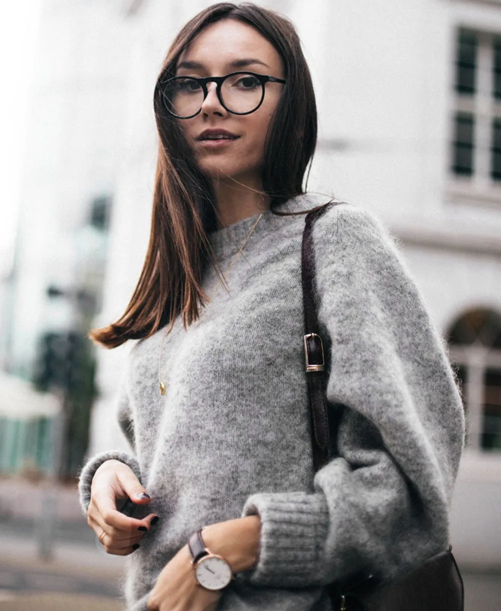 New Pullover Sweater Women Kitted Long Sleeve Womens Jumper Warm Soft Sweater Female Casual Solid Sweater Outerwear Women
New Pullover Sweater Women Kitted Long Sleeve Womens Jumper Warm Soft Sweater Female Casual Solid Sweater Outerwear Women