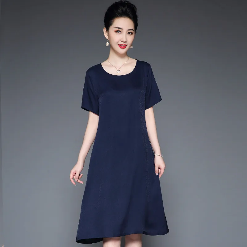 LHZSYY 2019 Women's New Silk Long Dress Summer Solid color Mother Loaded Large Size Short Sleeve Thin Section Silk Dress Female
LHZSYY 2019 Women's New Silk Long Dress Summer Solid color Mother Loaded Large Size Short Sleeve Thin Section Silk Dress Female
