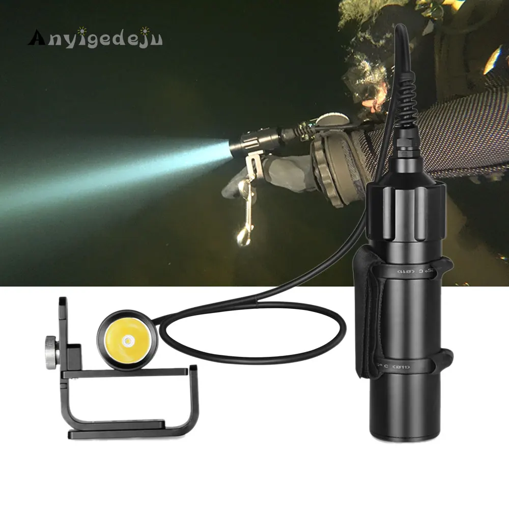 ANYIGEDEJU DIV18 Scuba Dive Mask Torch Mini Diving Flashlight Underwater 200M XM-L2 LED Diving Headlight with Mount Use AA/14500
ANYIGEDEJU DIV18 Scuba Dive Mask Torch Mini Diving Flashlight Underwater 200M XM-L2 LED Diving Headlight with Mount Use AA/14500