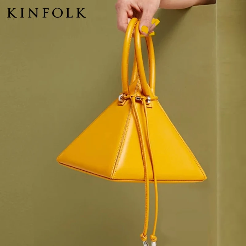 2019 new wave super celebrity three-dimensional triangle bag drawstring lemon yellow handbag pyramid dinner bag
2019 new wave super celebrity three-dimensional triangle bag drawstring lemon yellow handbag pyramid dinner bag