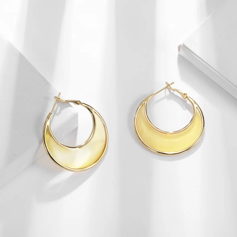 2019 New Vintage Drop Earrings For Wome moon Hanging Dangling Ladies Simple Temperament Drop Earrings Female N04
2019 New Vintage Drop Earrings For Wome moon Hanging Dangling Ladies Simple Temperament Drop Earrings Female N04