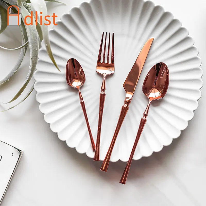 4pcs/set Rose Gold Dinnerware set Dinner Knife Fork Tablespoon Teaspoon Steak Knives Tableware Flatware Sets Christmas Cutlery
4pcs/set Rose Gold Dinnerware set Dinner Knife Fork Tablespoon Teaspoon Steak Knives Tableware Flatware Sets Christmas Cutlery