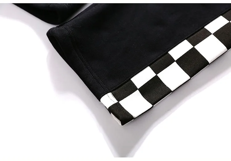 Aolamegs Men's casual pants side stripe black white plaid track pants street fashion loose sweatpants drawstring straight pants (14)