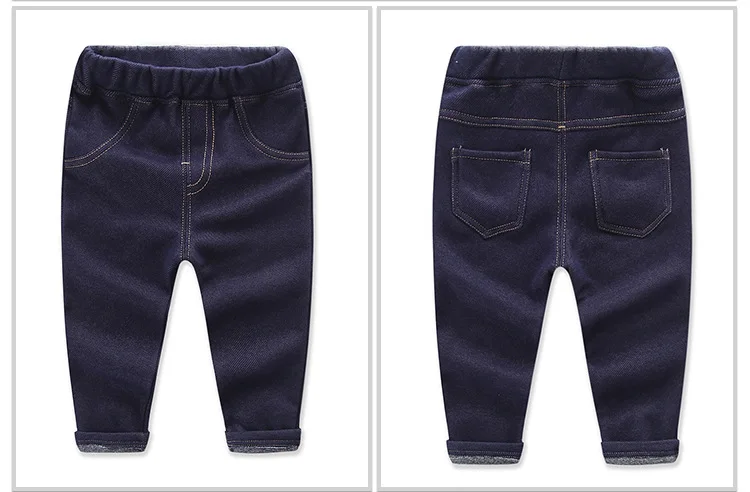 3752239045_1390962959