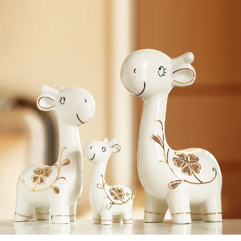 What makes modern jewelry ornaments Home Furnishing Christmas ornaments carved deer to send his girlfriend a gift
What makes modern jewelry ornaments Home Furnishing Christmas ornaments carved deer to send his girlfriend a gift