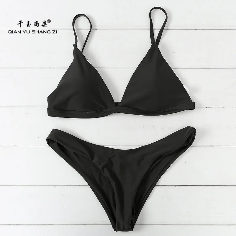 Solid Candy Color Fashion Women Bathing Suit Triangle Bra And Brief Swimsuit Girls Sexy Bikini Underwear Sets 
Solid Candy Color Fashion Women Bathing Suit Triangle Bra And Brief Swimsuit Girls Sexy Bikini Underwear Sets