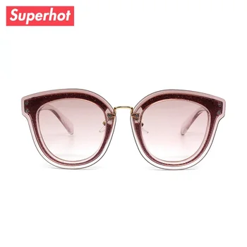Superhot New lady sunglasses fashion shiny women sunglasses 2018 brand designer eyewear classic design glasses UV400
Superhot New lady sunglasses fashion shiny women sunglasses 2018 brand designer eyewear classic design glasses UV400