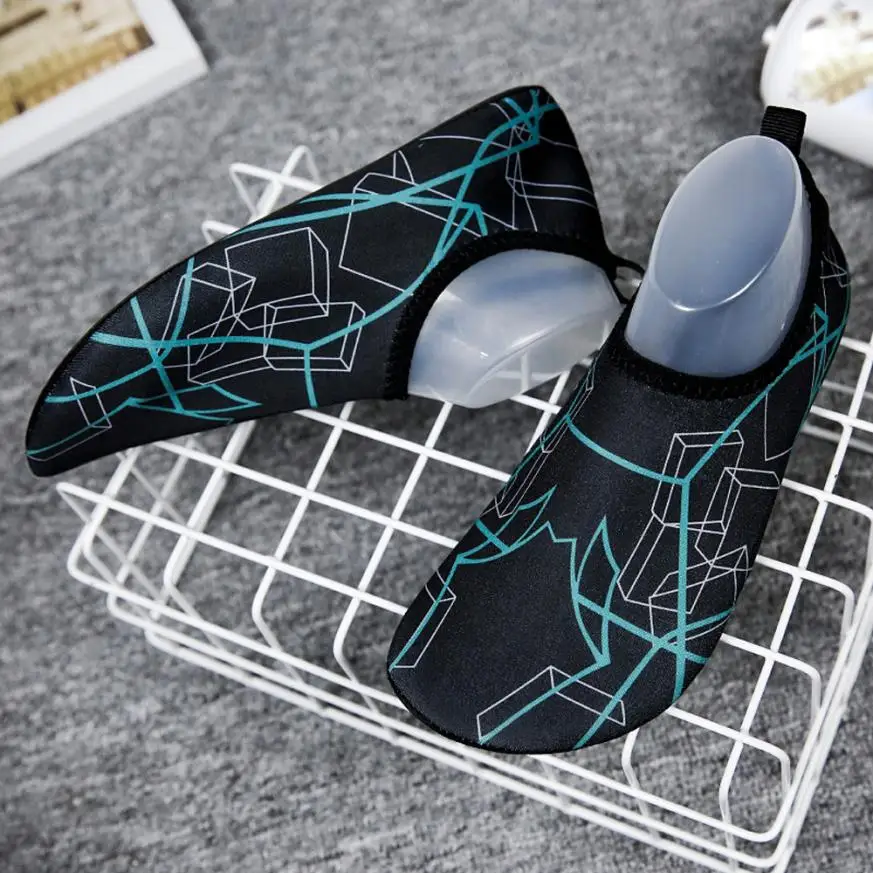 Outdoor beach Summer Outdoor Shoes Woman Men Shoes Trekking Senderismo Upstream Walking Water Quick Drying sneaker Shoes 0725
Outdoor beach Summer Outdoor Shoes Woman Men Shoes Trekking Senderismo Upstream Walking Water Quick Drying sneaker Shoes 0725