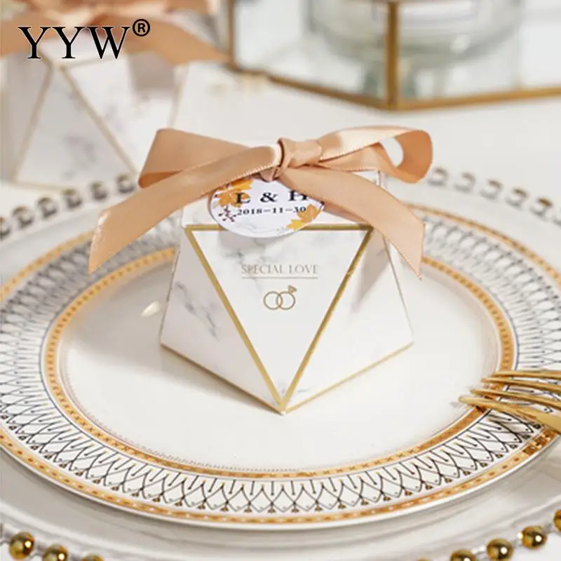 20-30pcs/Set Bronzing Paper Gift Box Candy Box Candies Package Box Wedding Dragees Wedding Gift Boxes Birthday Party Favors
20-30pcs/Set Bronzing Paper Gift Box Candy Box Candies Package Box Wedding Dragees Wedding Gift Boxes Birthday Party Favors