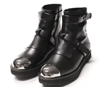 Classic new iron toe buckle ankle boots men high-end side zipper leather yacht show Europe America.
Classic new iron toe buckle ankle boots men high-end side zipper leather yacht show Europe America.